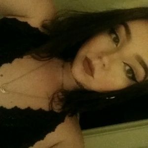 Meet your Posher, Chelsey